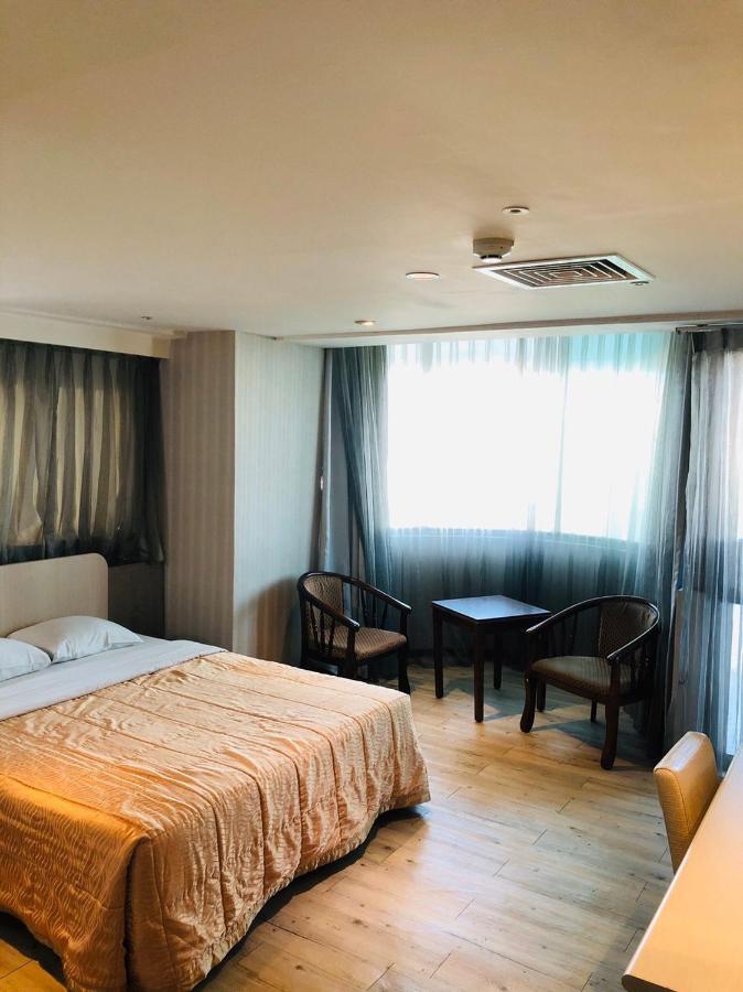 Jing Chech Hotel Гаосюн Экстерьер фото